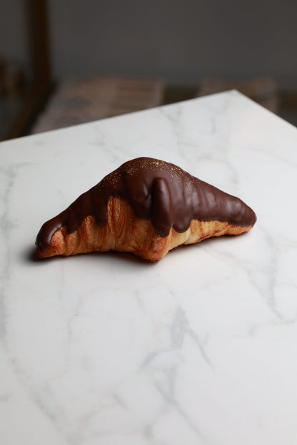CROISSANT RELLENO DE CHOCOLATE