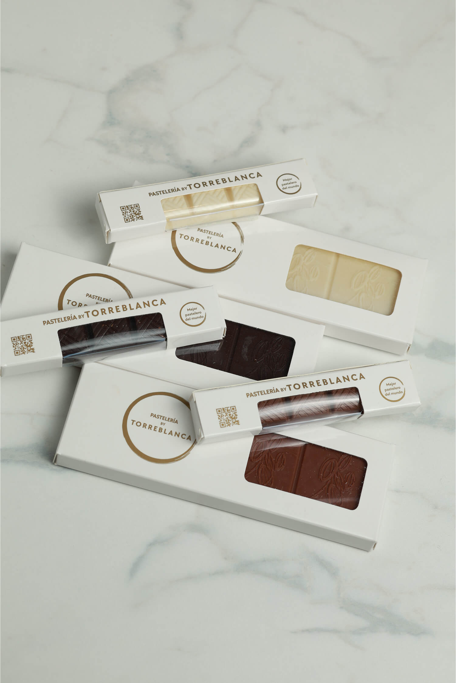 CHOCOLATE TORREBLANCA BLANCO, CON LECHE Y 70%,