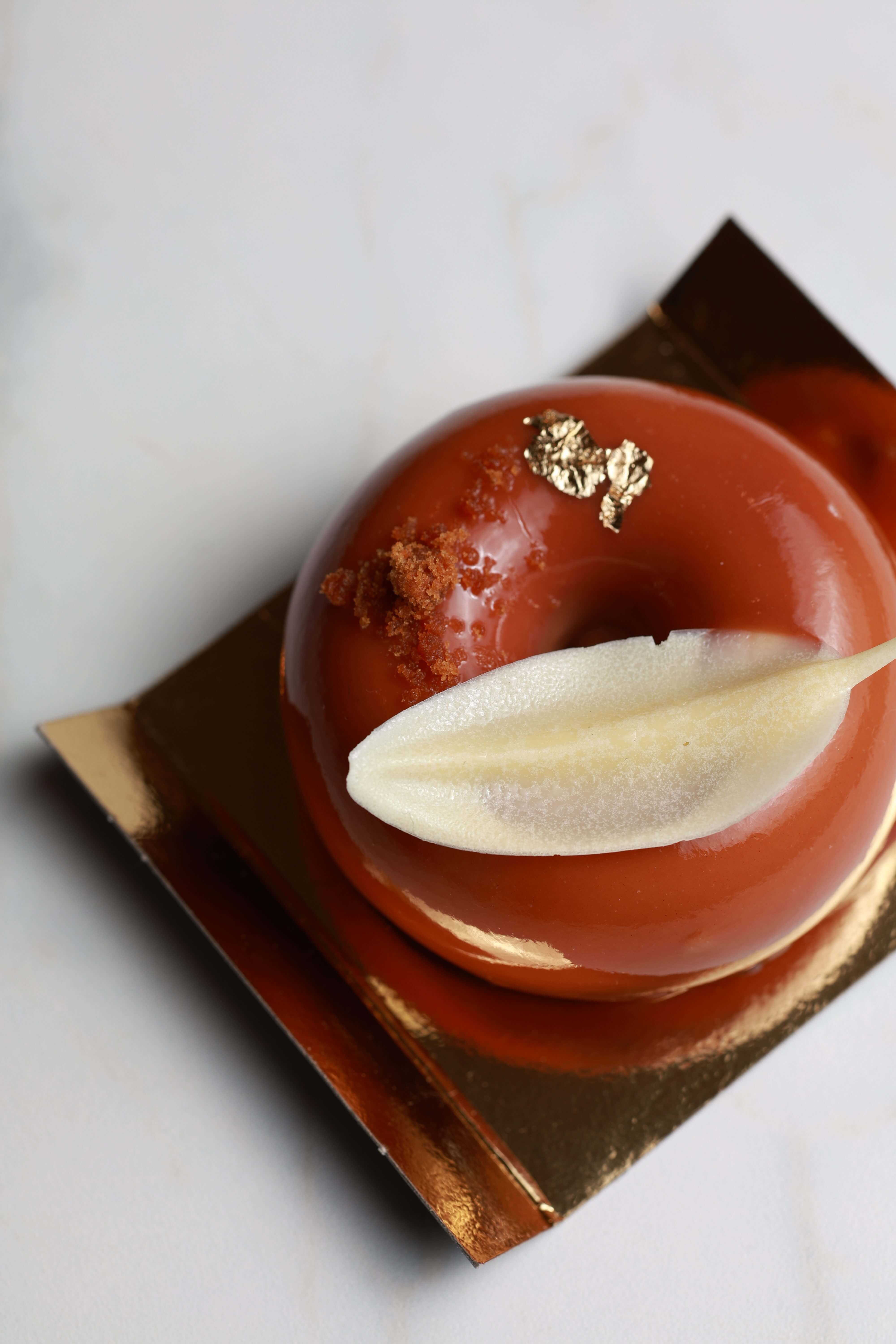 LOTUS Y CARAMELO
