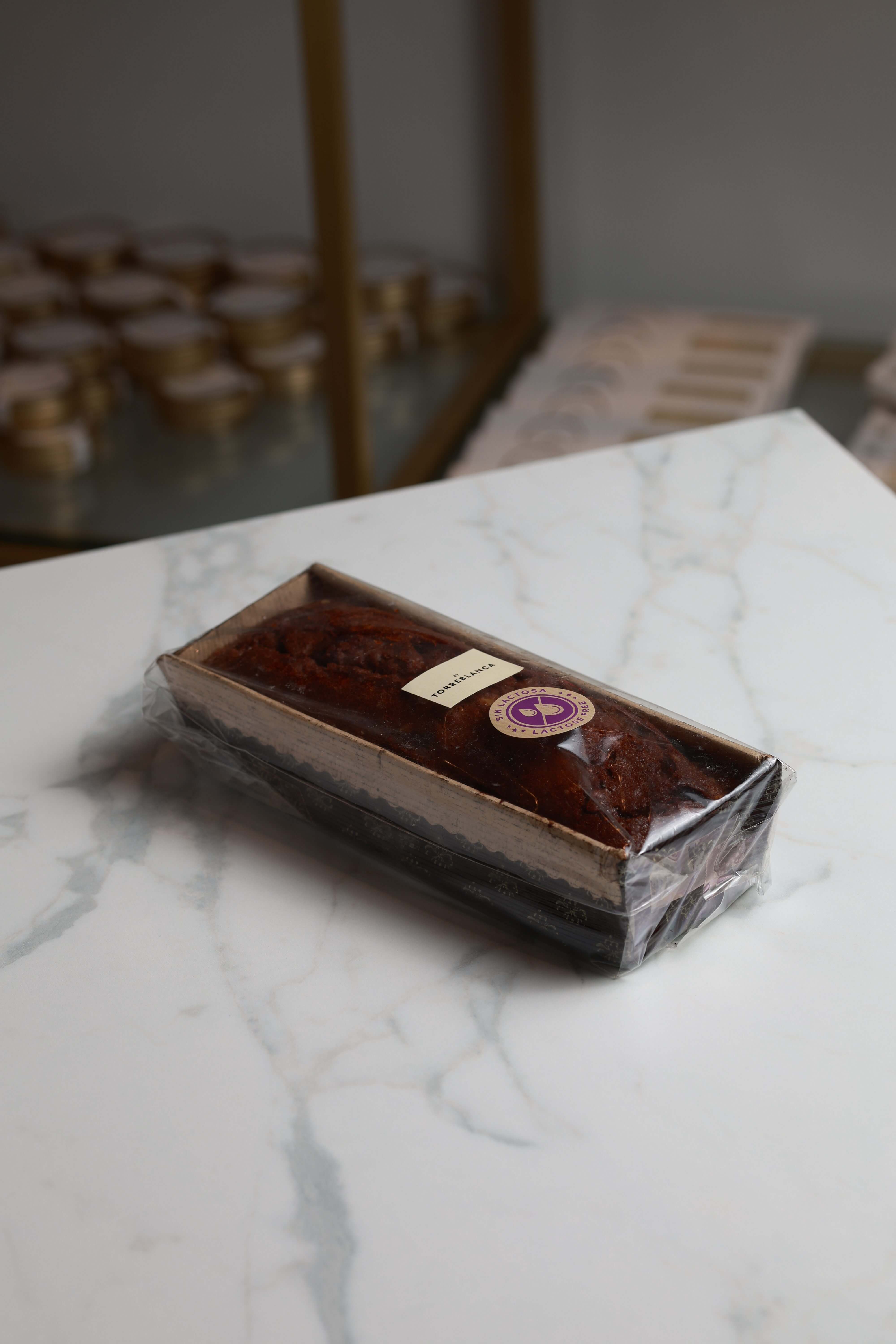 PLUM CAKE DE NUECES Y CHOCOLATE SIN LACTOSA SIN GLUTEN